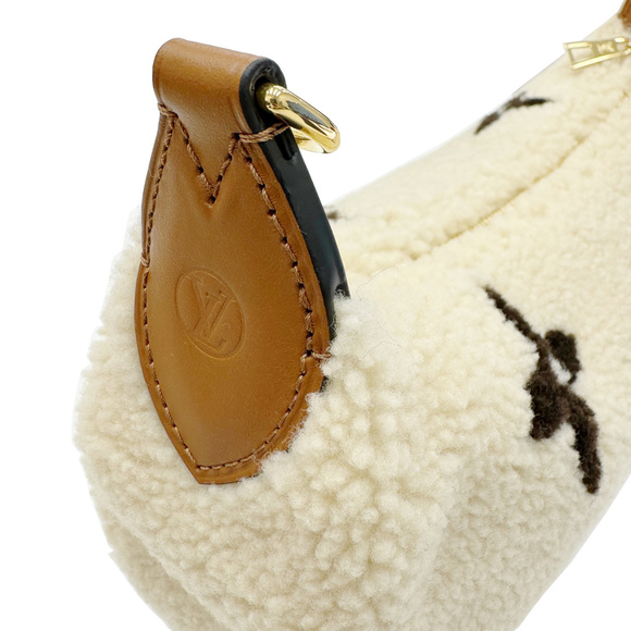 LOUIS VUITTON LV SKI Over the Moon Chain Bag Monogram Giant - Picture 5 of 8